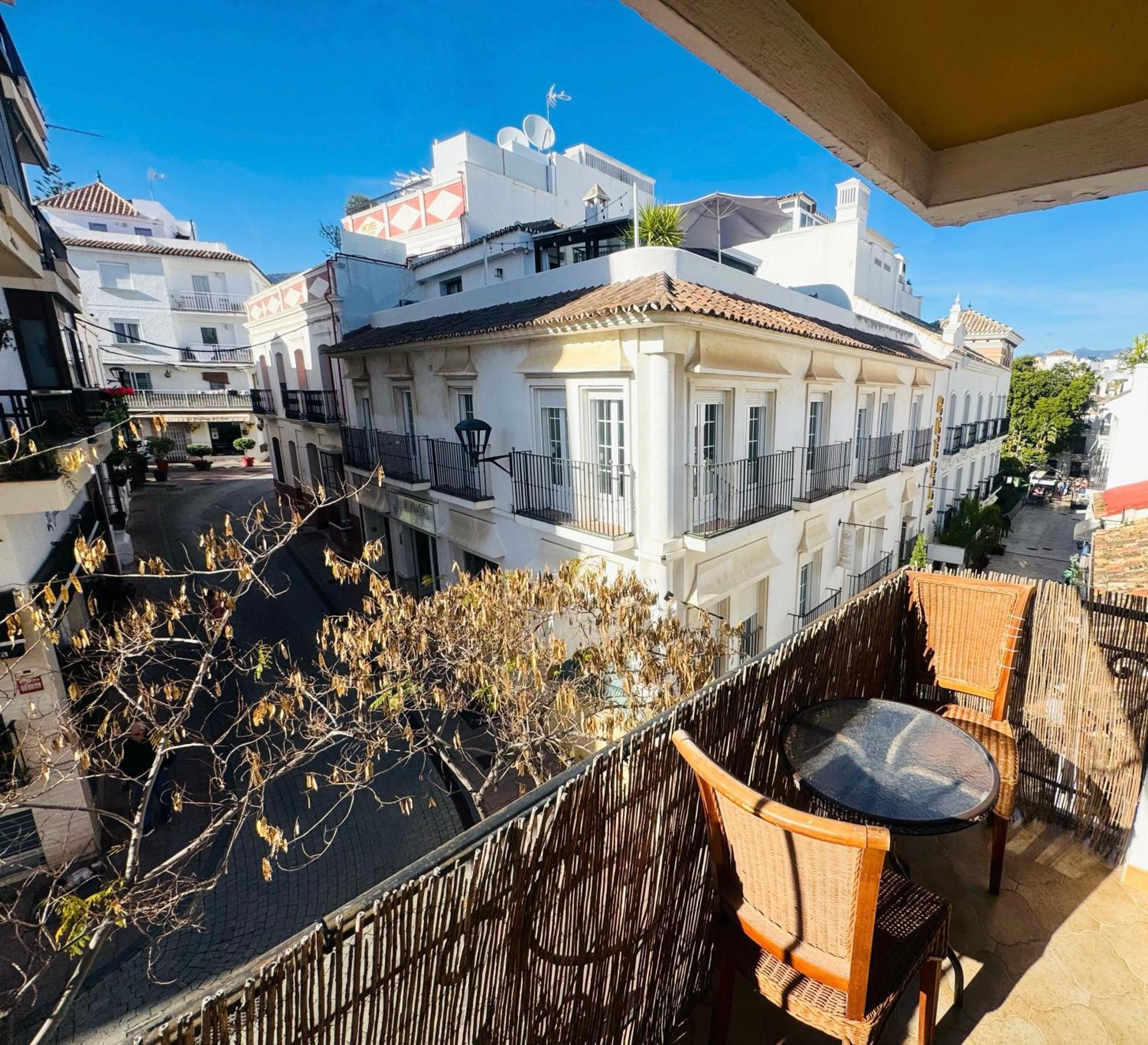 Castillo Естепона Екстериор снимка